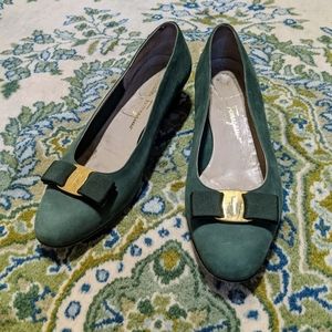 Vintage Ferragamo Suede Pump 9